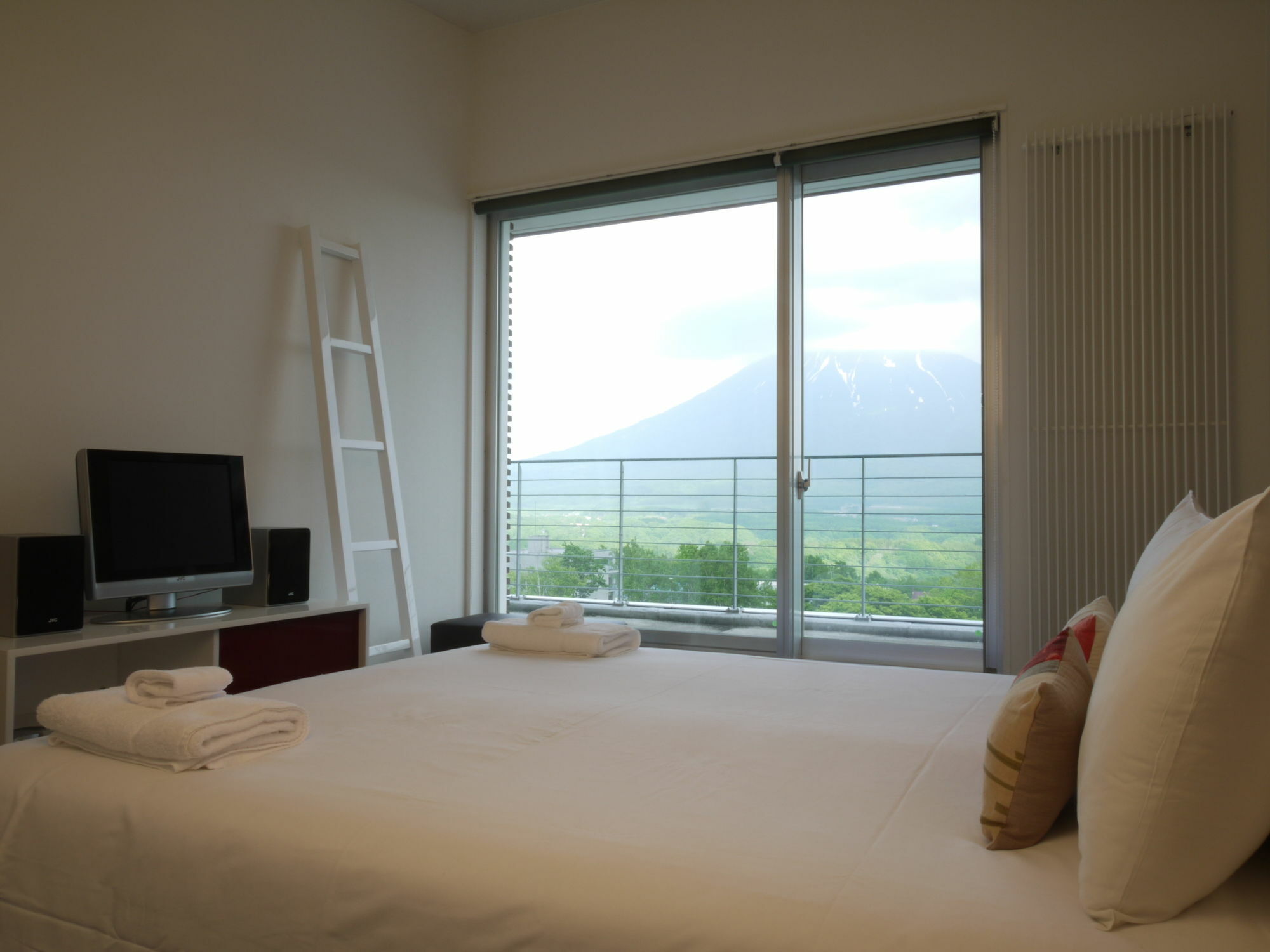 Niseko Central - Youtei Tracks Kutchan Exterior photo